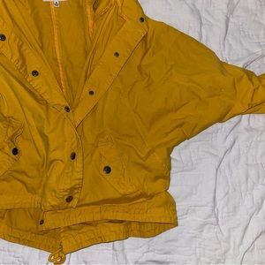 bb dakota yellow jacket